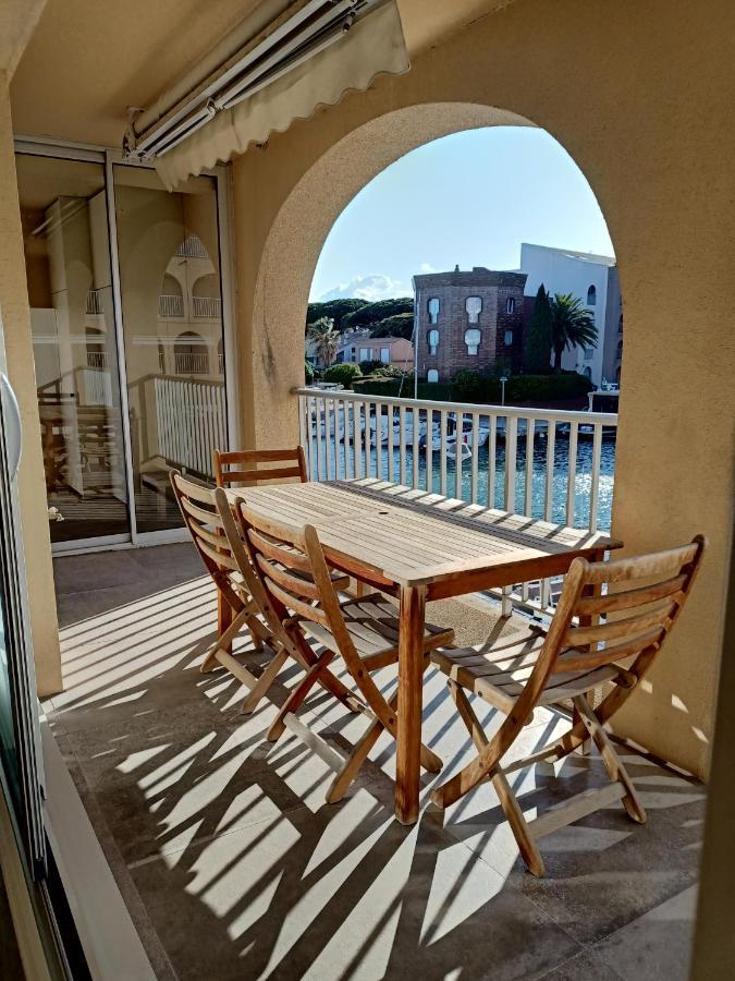 Studio Hyeres Port Екстер'єр фото